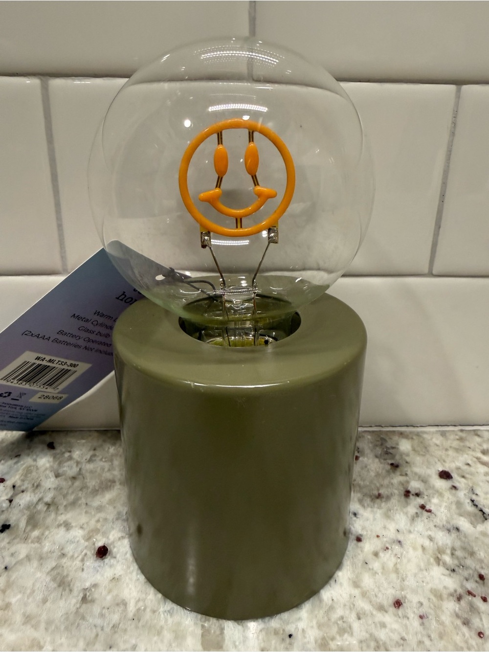 Smiley Face LED Mood Lamp w/Multi Color Light -NWT